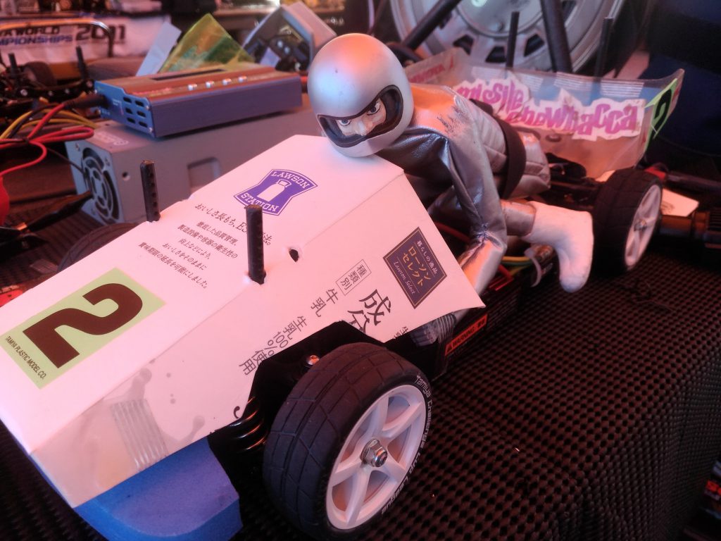 タミヤ　TT01 シャーシ　GT-Rボディ付き　値下げ交渉不可 タミヤ TT01 シャーシ GT-Rボディ付き 値下げ交渉不可 Amazon.co.jp